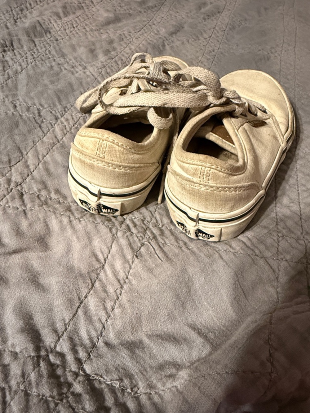 Vans Kids Cream Canvas Low-Top Sneakers